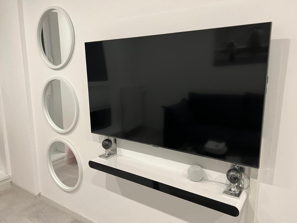 Fancy Penthouse Studio With Lakeview W10 Bukareszt Zewnętrze zdjęcie